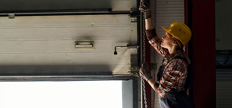 Addressing Common Garage Door Stoppage Issues in Ceres, CA